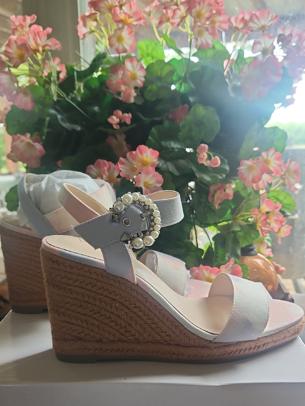 Women’s White Pearl-Embellished Wedge Sandals